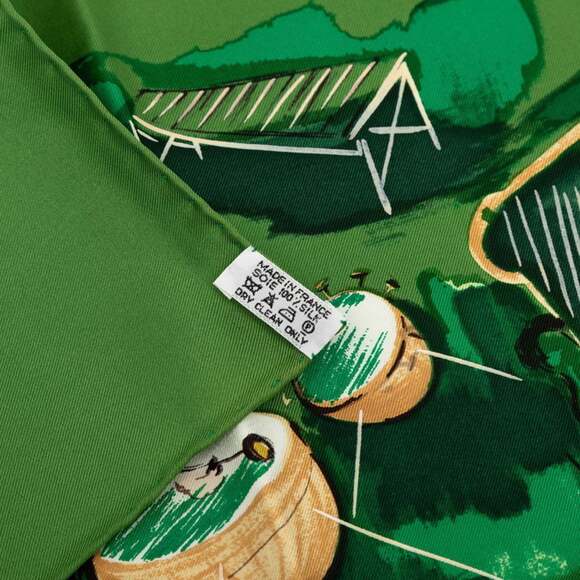 HERMES Green Silk Scarf - Picture 8 of 9
